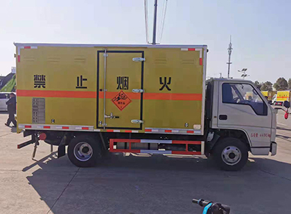 金水爆破器材运输车